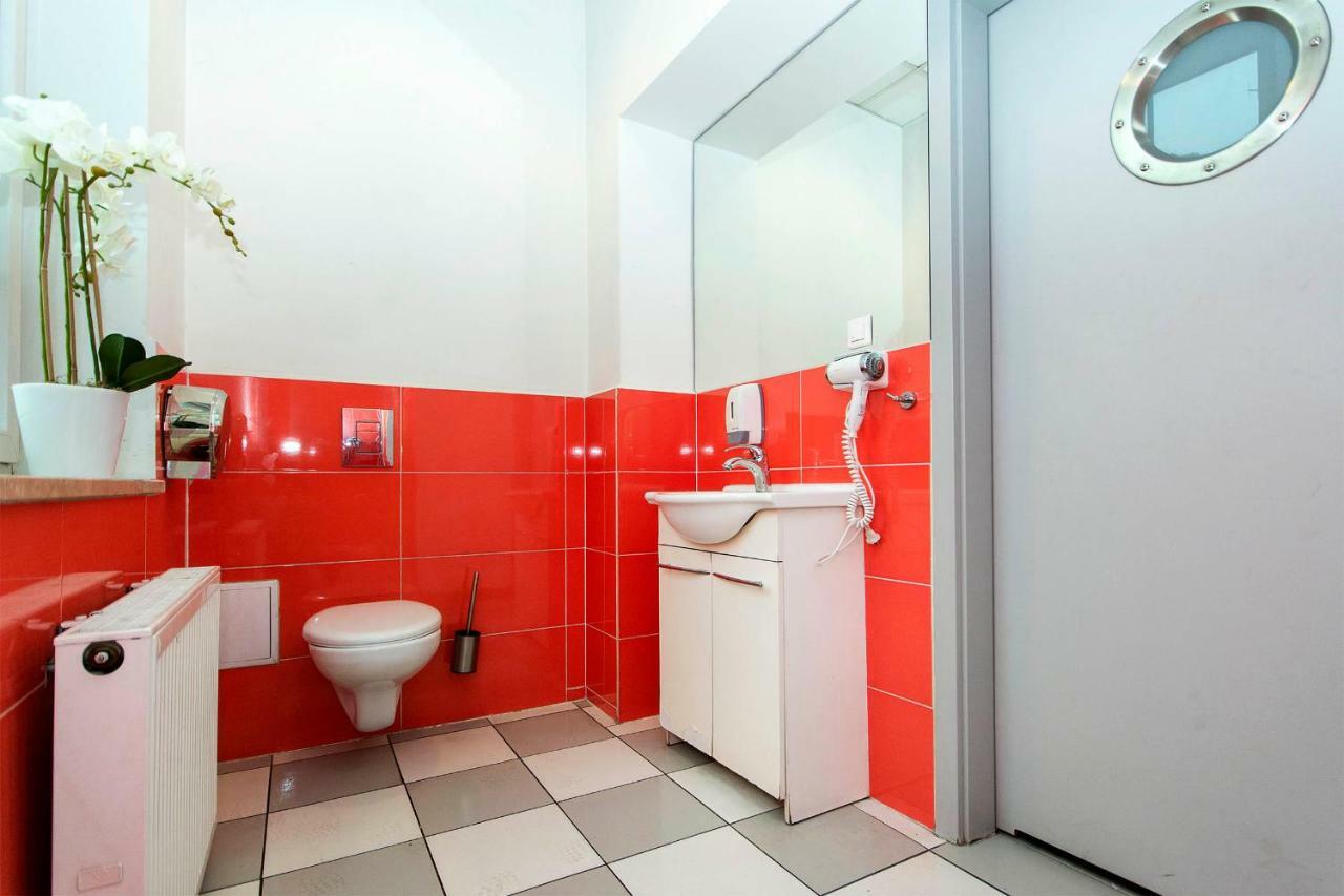 גדנסק 3 City Hostel מראה חיצוני תמונה